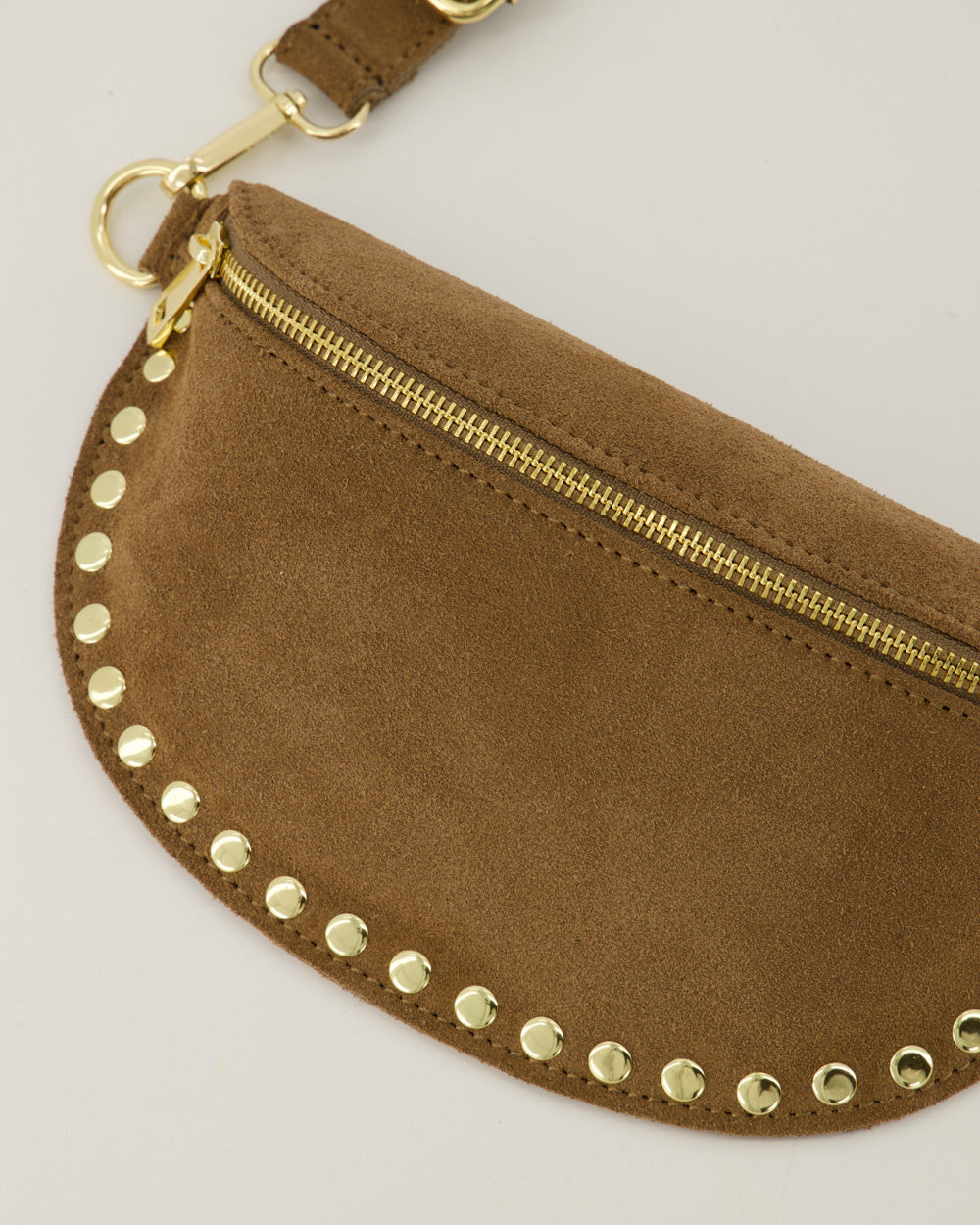 TAS DEBBY TAUPE SUEDE D24