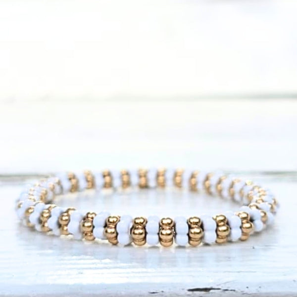 ARMBAND FLOWERBEADS WIT - LABEL SIX