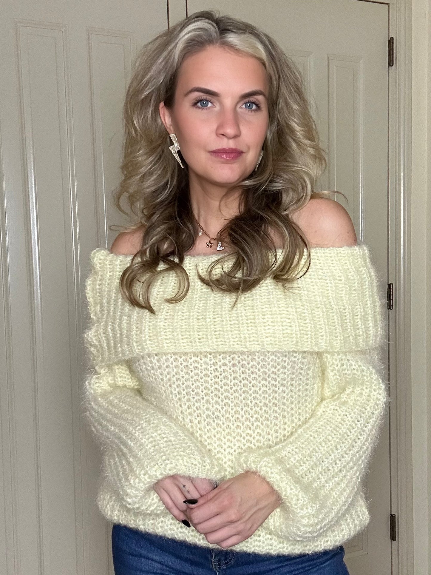 SWEATER NIKKI YELLOW