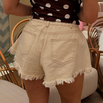 SHORT CARMEN CREME 8183