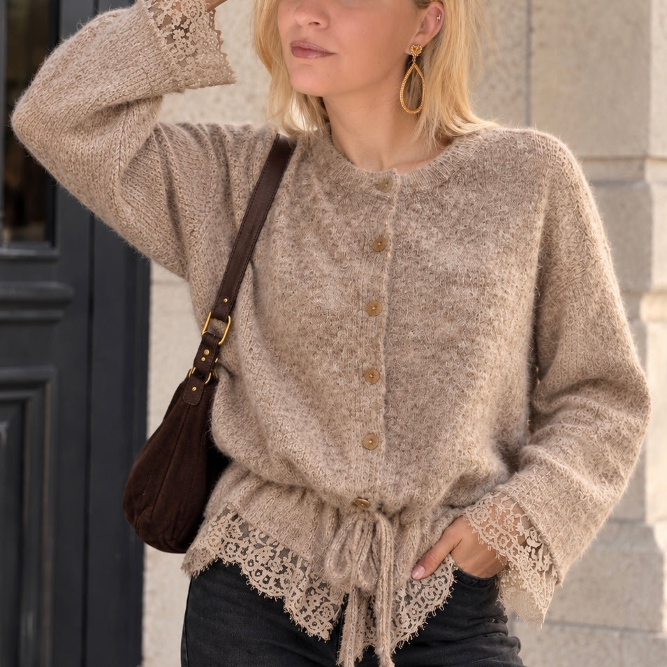 VEST HAILEY TAUPE Kinaofashionboutique