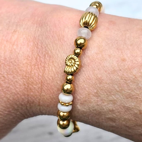 ARMBAND SEASHELL GLOW - LABEL SIX