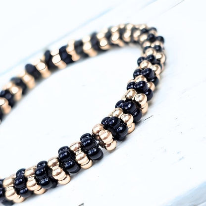 ARMBAND BLACK FLOWER - LABEL SIX Kinaofashionboutique