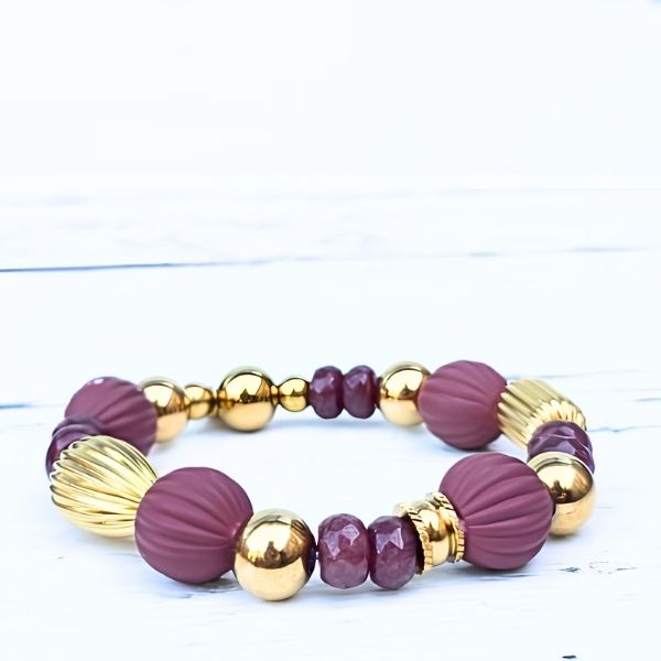 STATEMENT ARMBAND BURGUNDY - LABEL SIX Kinaofashionboutique
