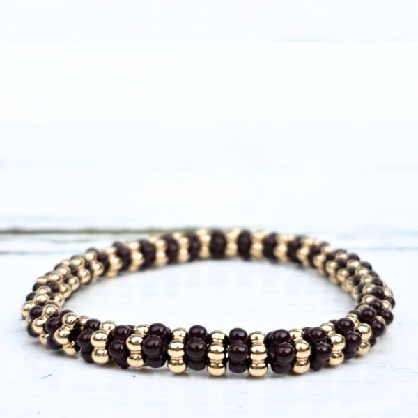 ARMBAND FLOWER BROWN - LABEL SIX Kinaofashionboutique